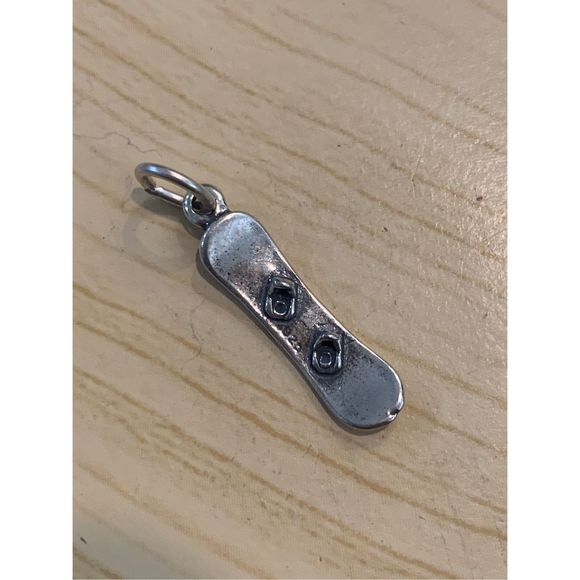Independent Jewelry - .925 Winter Snowboard Sterling Silver Jewelry Charm